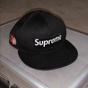 Supreme New Era Mesh box Logo black cap